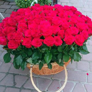 101 красная роза в корзине Днепр фото