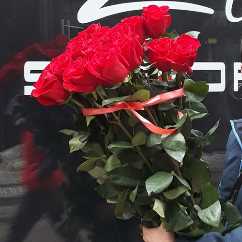 15 высоких роз в Днепре фото