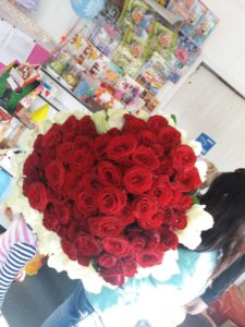 букет из роз в виде сердца в Днепре фото