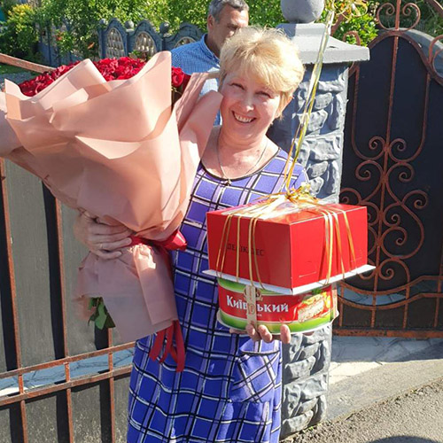 живе фото товару "101 красная роза"